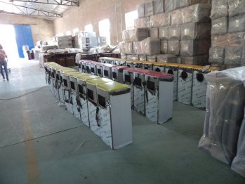 钢制分类垃圾桶组装